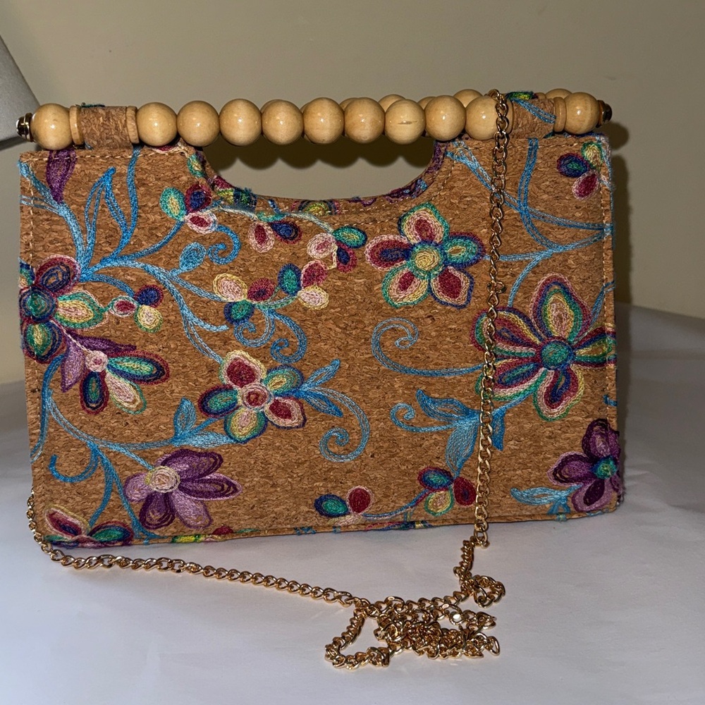 Floral Embroidered Cork Handbag with Gold chain - Picture 2 of 9